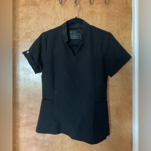 Figs Women’s Black Inala Slim V-Neck Scrub Top Size XS